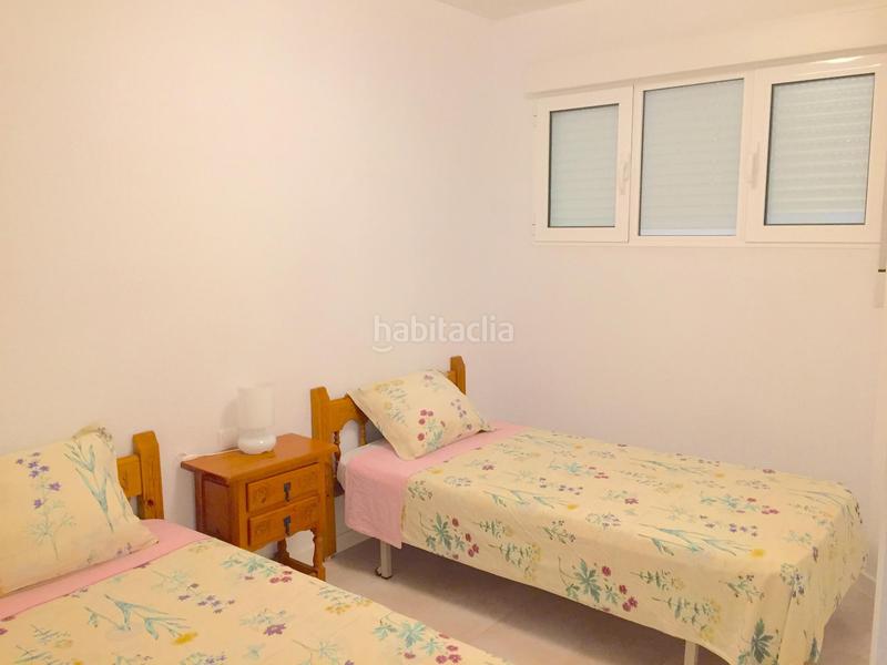 Foto 37d071dd-0846-4eda-97f7-f2305db24411. Lloguer apartament a avenida san bartolomé 6 a Campello Playa Campello (el)