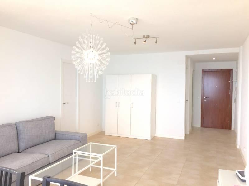 Foto 6ccb0c07-fc48-40d7-96f1-d0ee22d1d370. Lloguer apartament a avenida san bartolomé 6 a Campello Playa Campello (el)