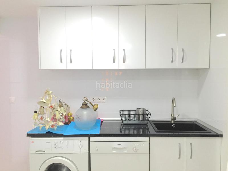 Foto d31e2ebd-0860-4a57-9281-107ec607cd4d. Lloguer apartament a avenida san bartolomé 6 a Campello Playa Campello (el)