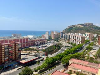 Appartement à Pla de Bon Repós. Piso en alicante con vistas al mar y al castillo!