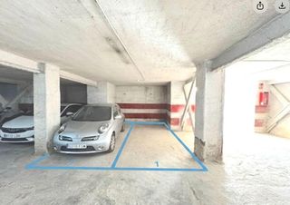 Posto auto in Calle de benillup 3. Garaje en la colmena cerca de renfe