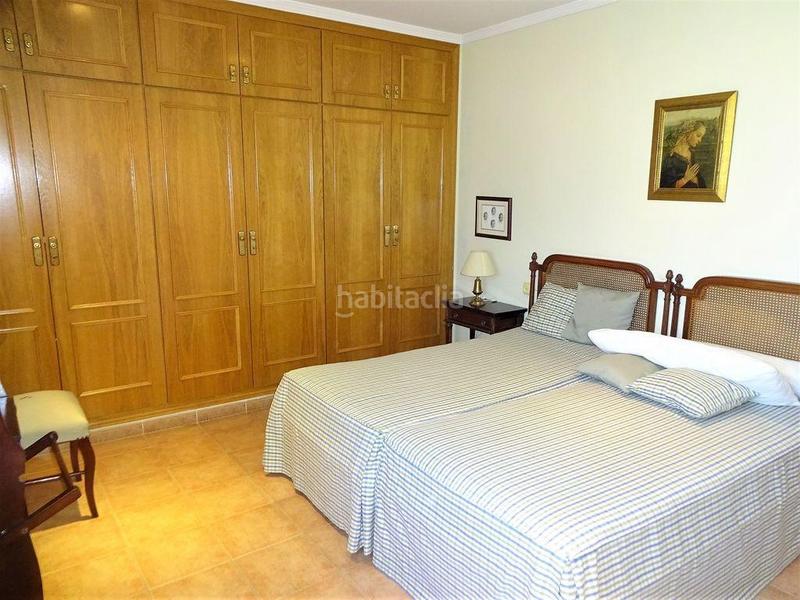 Foto 4ba7804d-2616-4146-8dbf-2615273bfbf2. Chalet oportunidad de gran chalet en el ventorrillo en Cúllar Vega