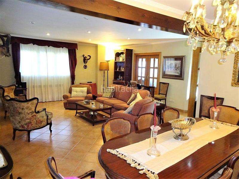 Foto 651746ae-9f38-4cc3-b691-6f8ade733d02. Chalet oportunidad de gran chalet en el ventorrillo en Cúllar Vega