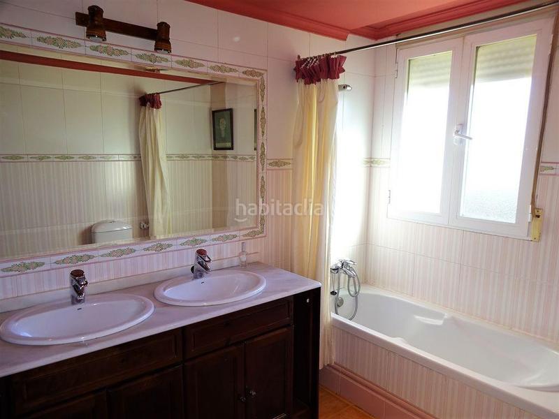 Foto 6daafe64-e039-4015-889b-1b37b7b449fa. Chalet oportunidad de gran chalet en el ventorrillo en Cúllar Vega