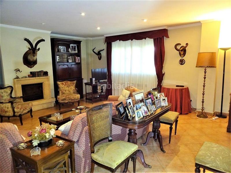Foto 982aa644-9759-4674-829d-0242c3cd5ce8. Chalet oportunidad de gran chalet en el ventorrillo en Cúllar Vega