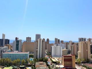 Miete Appartement in Levante Alto. Apartamento de esquina, vistas al mar y montaña, amueblado o sin