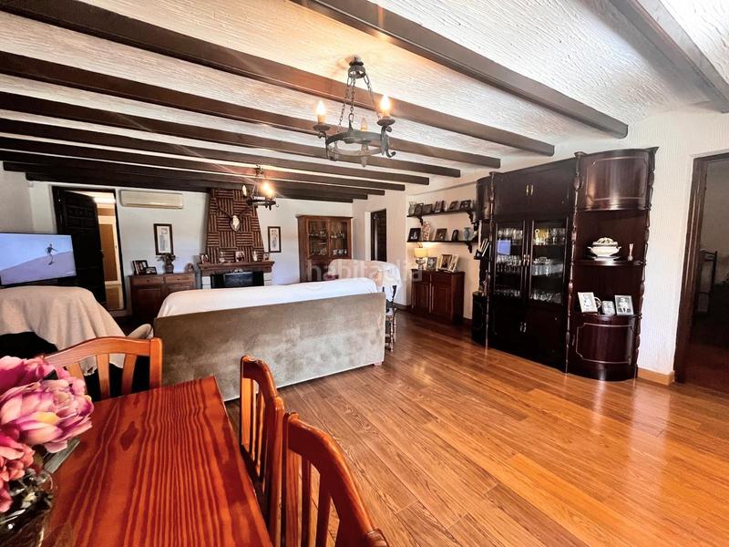 Foto 05943d61-5a68-4c1d-84a3-aa422d34ab3a. Chalet con parcheggio piscina in Urbanizaciones Benidorm