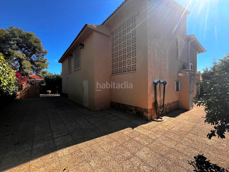 Foto 1da63d55-3863-458b-90ed-e7fcdc612e7e. Chalet con parcheggio piscina in Urbanizaciones Benidorm