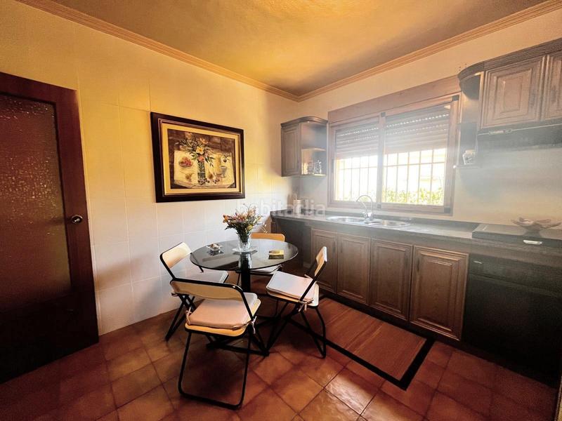 Foto 411edc79-c23c-49d9-8ed3-ca107996ff0d. Chalet con parcheggio piscina in Urbanizaciones Benidorm