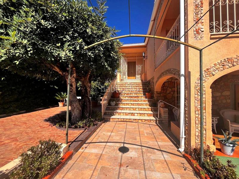 Foto 4437c688-8470-4ca0-bd43-4a54e3a8628e. Chalet con parcheggio piscina in Urbanizaciones Benidorm