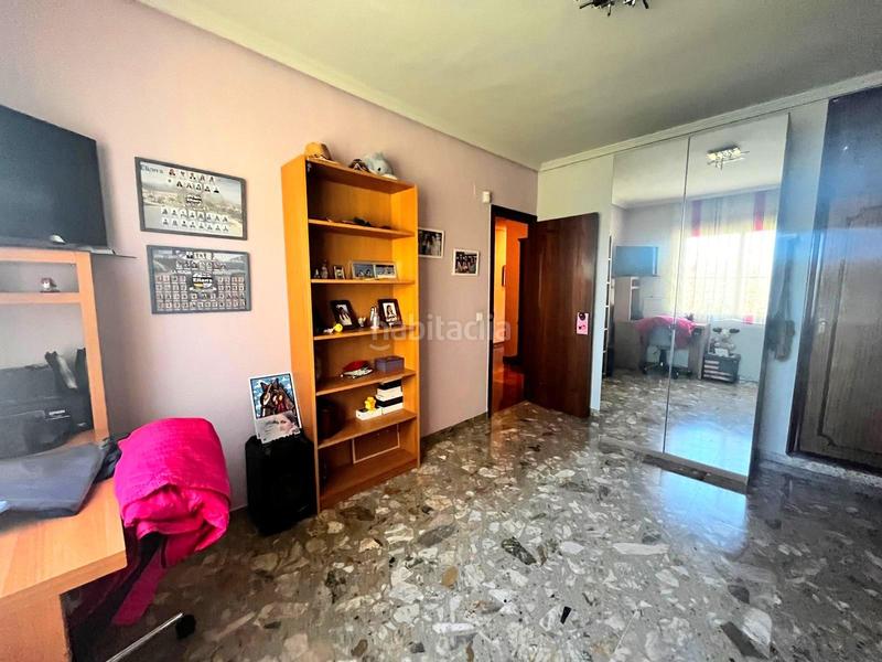 Foto 9f372f8e-49e7-4cf0-a01f-36e13f1c5d4b. Chalet con parcheggio piscina in Urbanizaciones Benidorm