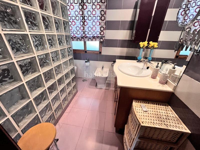 Foto b35cea25-8bdb-4a39-8c51-96e02da78584. Chalet con parcheggio piscina in Urbanizaciones Benidorm