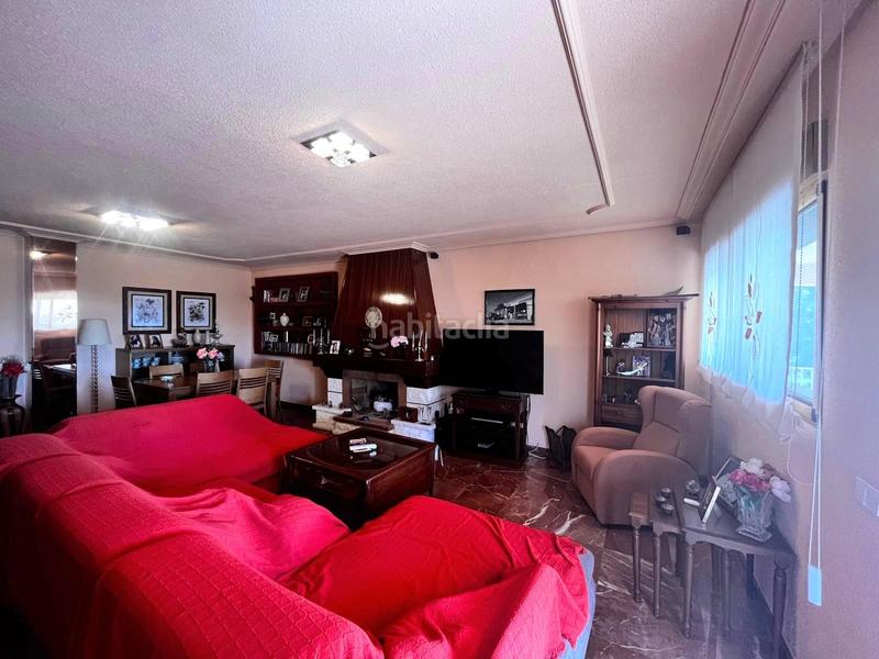 Foto e7b87c92-6abb-4e8d-8e1c-70bb26007191. Chalet con parcheggio piscina in Urbanizaciones Benidorm