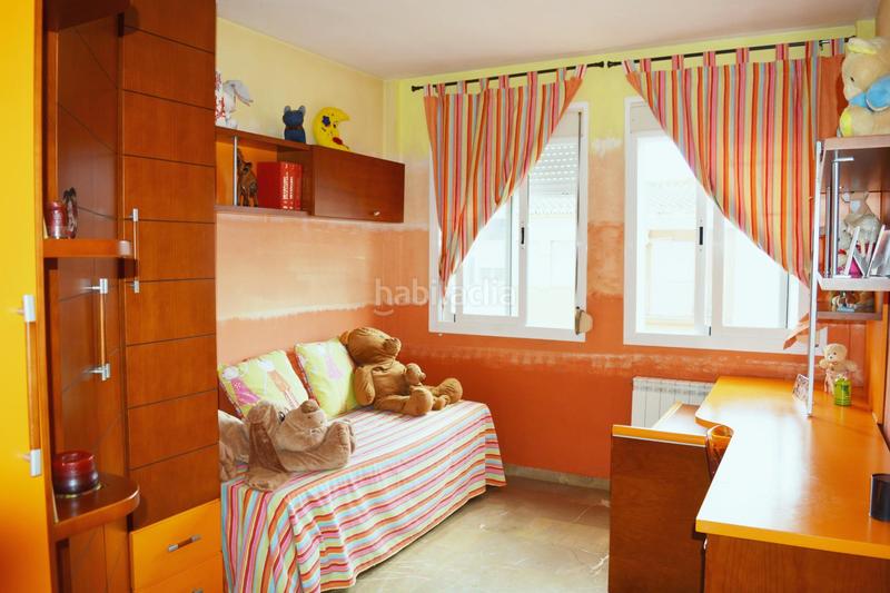 Foto 50c85ab1-b2b6-4006-8d11-d1a17fd3fee7. Casa bifamiliare con parcheggio in Híjar Gabias (Las)