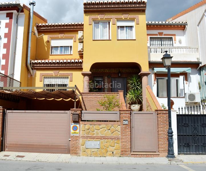 Foto 59b498b6-d2a9-48ff-b441-13c06d0ffd22. Casa bifamiliare con parcheggio in Híjar Gabias (Las)