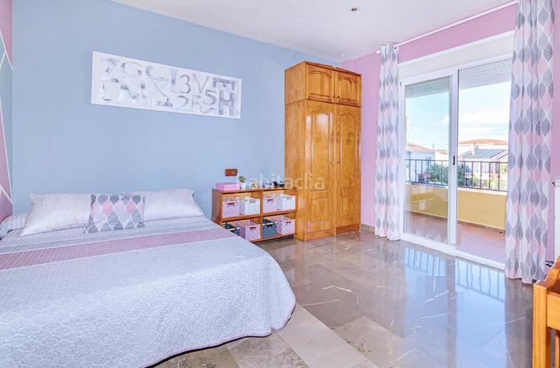 Foto 7e3ba814-58e6-49ef-b241-430a283fbd02. Casa bifamiliare con parcheggio in Híjar Gabias (Las)