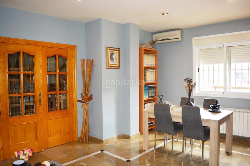 Foto 90e30db3-3ec0-4c93-b247-83e76137e66a. Casa bifamiliare con parcheggio in Híjar Gabias (Las)