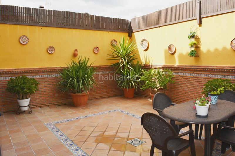 Foto 95a049fb-5faa-45c4-a9a0-66795f0053d8. Casa bifamiliare con parcheggio in Híjar Gabias (Las)