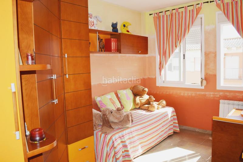 Foto ada25bae-1758-49a4-8740-eb29f67e0e1c. Casa bifamiliare con parcheggio in Híjar Gabias (Las)