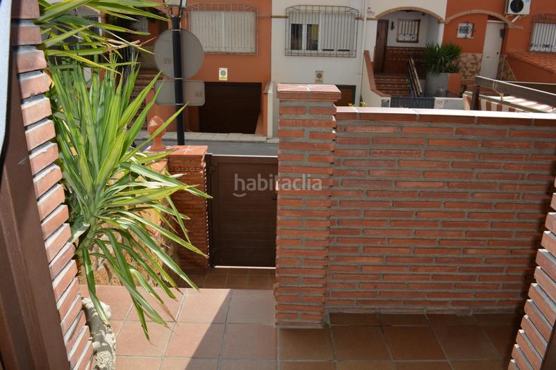 Foto d52ac8c2-a78d-45d2-a961-e99c5b0ceb24. Casa bifamiliare con parcheggio in Híjar Gabias (Las)