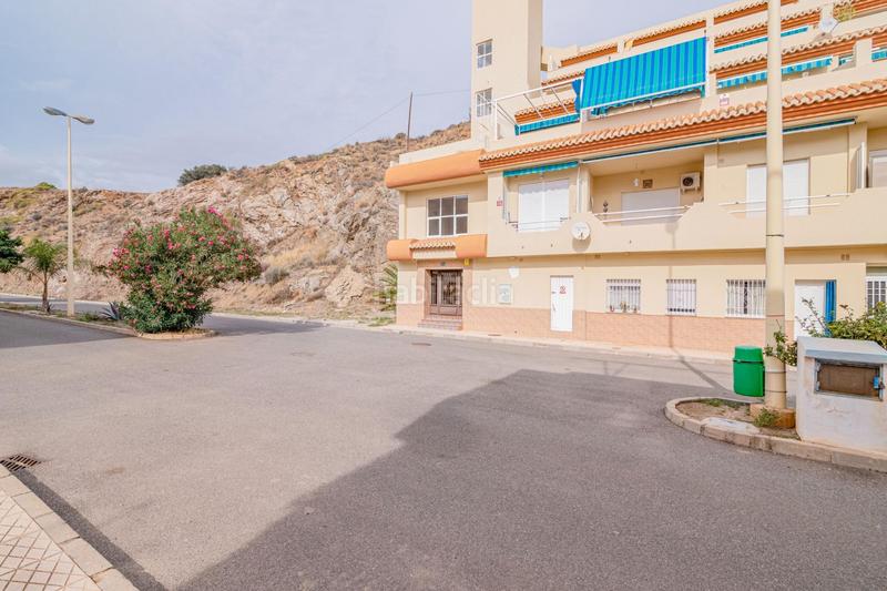 Foto 5f43543e-abdd-406d-a3da-f7ec74107835. Appartement dans calle calle puerto excelso 42 dans Lújar