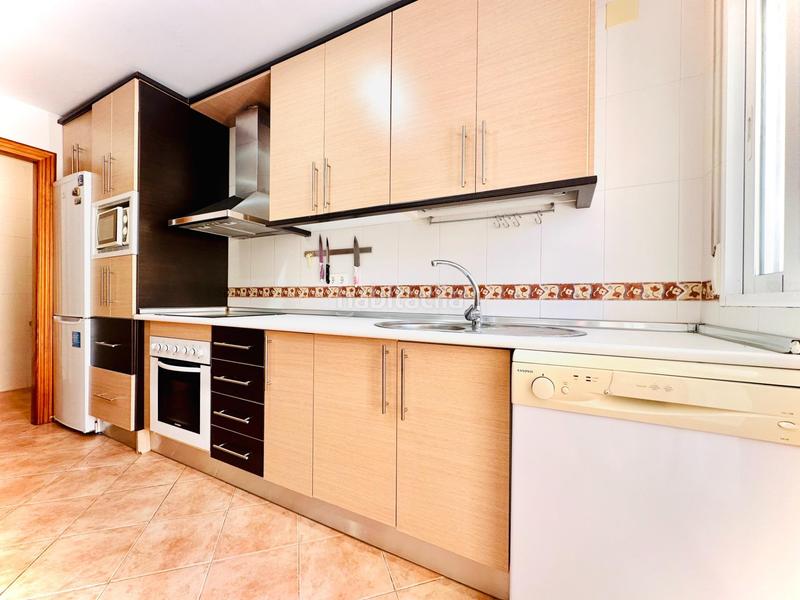 Foto df39cdc0-3e9f-463b-b5ef-0c7279463eea. Flat in Fuente Vaqueros