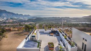 Casa a Polop. Elegante vivienda ubicada en polop, sitúa en un precioso enclave
