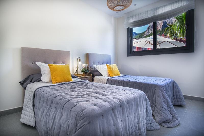 Foto ecde8d2f-26c4-4b0a-a2fc-8a0e395c973a. Casa elegante vivienda ubicada , sitúa en un precioso enclave que ofrece impresionantes vistas al mar y a la montaña. en Polop