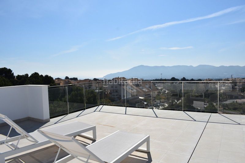 Foto 95fa65bc-9768-4d82-9c8e-f59547df65c0. Casa amb piscina a Coloma Nucia (la)