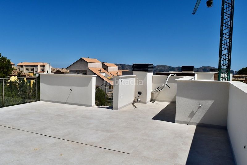Foto bb1da2b7-6f89-44de-b04b-469661f59950. Casa amb piscina a Coloma Nucia (la)