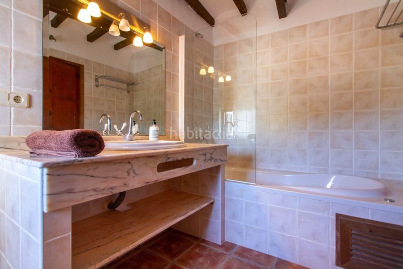 Foto 6775e6a8-1737-41a7-b36a-4627153433c2. Casa amb piscina a Casco urbano Polop