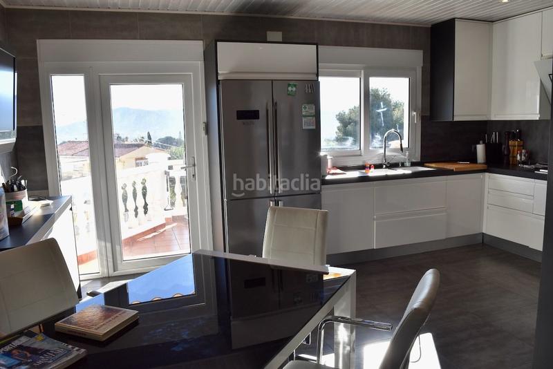 Foto 332e08d7-de8b-40f1-b0ee-0f34b313586f. Casa amplia casa de una planta con mucha privacidad en Nucia (la)