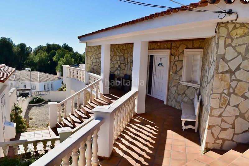 Foto 7230467c-7e3c-4f36-a9e4-c0e302a4a718. Casa amplia casa de una planta con mucha privacidad en Nucia (la)