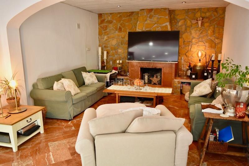 Foto b6123412-ecf3-466d-961b-ac93f269f9ff. Casa amplia casa de una planta con mucha privacidad en Nucia (la)
