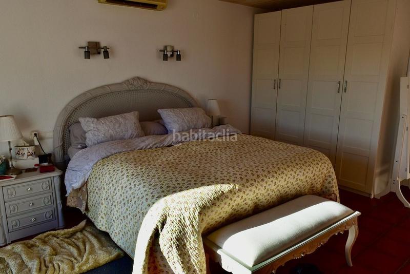 Foto db378f7c-0dce-4e14-b9ad-c52c60028bdf. Casa amplia casa de una planta con mucha privacidad en Nucia (la)