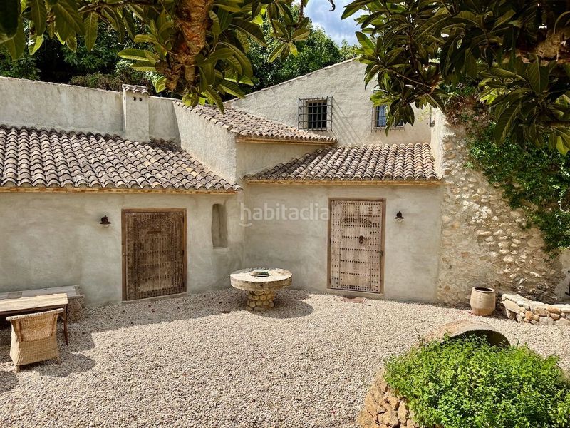 Foto bbfb4667-bc91-4950-b901-cf558d459c0f. Casa amb calefacció piscina a Altea ciudad Altea
