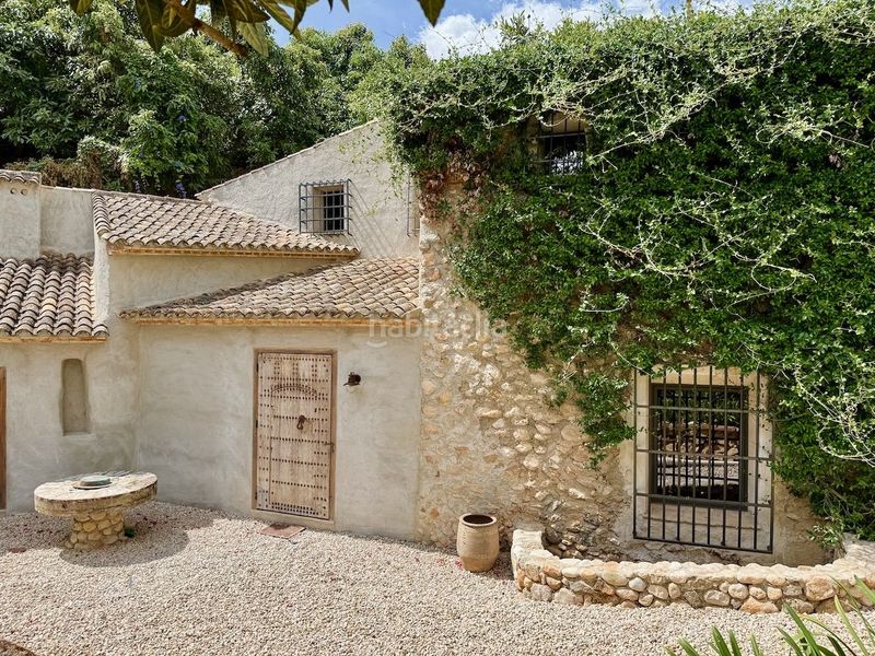 Foto c770a55e-a897-4ead-8ace-29c93cea3cc3. Casa amb calefacció piscina a Altea ciudad Altea