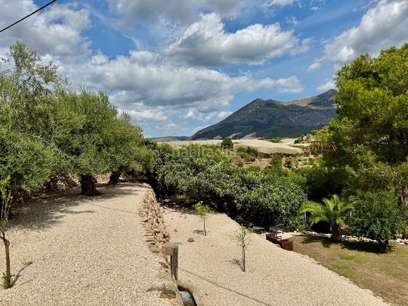 Foto f435c968-b1b0-490a-9e3a-7b54777a95b0. Casa amb calefacció piscina a Altea ciudad Altea