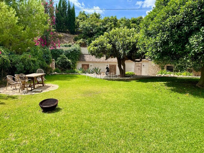 Foto fea7f8b5-cae0-4ace-a296-c39145237240. Casa amb calefacció piscina a Altea ciudad Altea