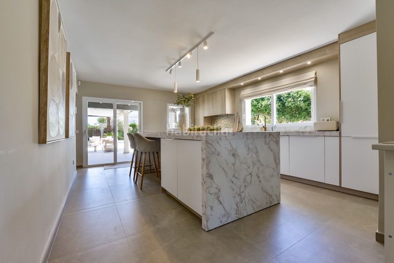 Foto 8f4a5241-e806-4164-8f55-2bd6c01366a3. Casa amb calefacció piscina a El Tossal-Bello Horizonte Nucia (la)