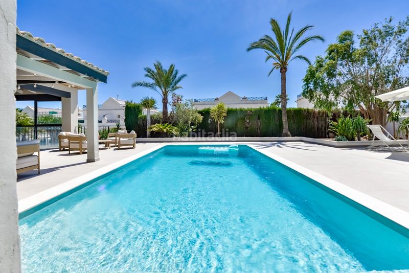 Foto c6645449-0d43-4170-bc4c-187476f6b668. Casa amb calefacció piscina a El Tossal-Bello Horizonte Nucia (la)