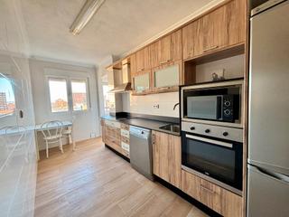 Etagenwohnung in Calle juan fernandez 52
