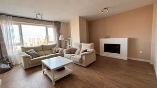 Miete Etagenwohnung in Avenida reina victoria eugenia 40