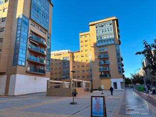 Autoparkplatz in Calle santiago ramón y cajal 69. **descubre la plaza de garaje ideal en parque europa**