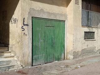 Aparcament cotxe a Camino del cementerio 1. Garaje en venta en parque de bomberos.