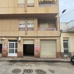 Local Comercial a Casco Antiguo. Local com. en venta en el placetón.