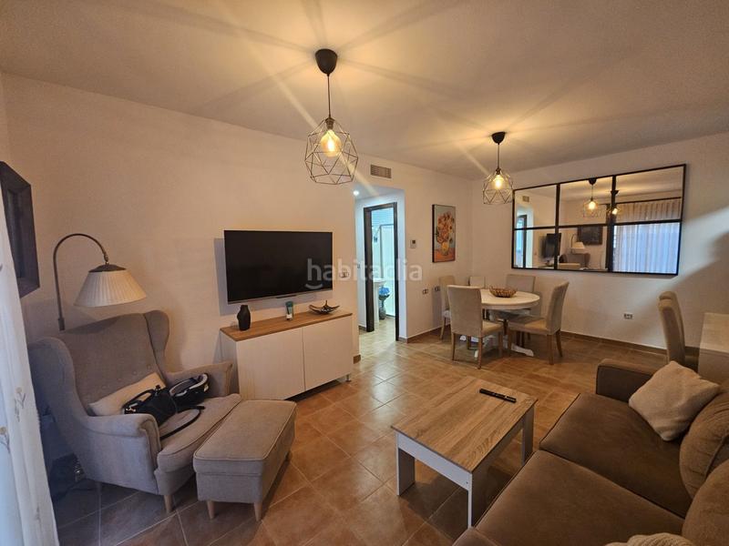 Foto 4509dd95-fbbd-401f-9d8f-07b6a77f2fbf. Alquiler apartamento  en alquiler en los collados. en Águilas