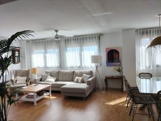 Location Appartement à Casco Antiguo. Piso en alquiler en las buganvillas, 3 dormitorios.