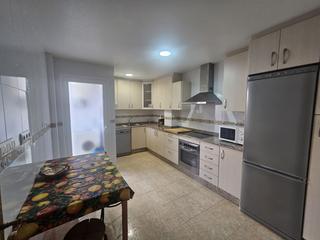 Location Appartement à El Rubial. Piso en alquiler en el rubial, 4 dormitorios.