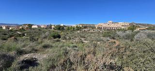 Wohngrundstück in Nuevaluarca. Parcela en venta en los geráneos.